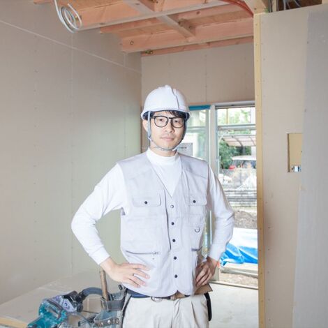 ポーズを決める職人